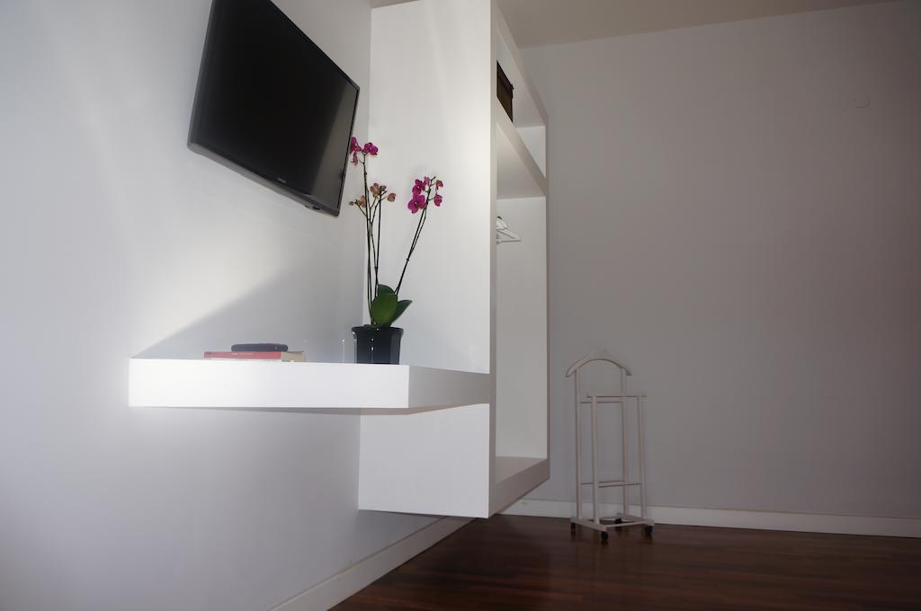 Lullymia Bed & Breakfast Кротоне Стая снимка
