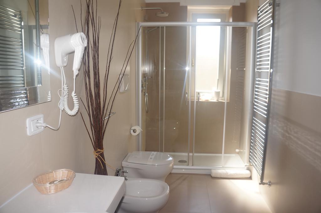 Lullymia Bed & Breakfast Кротоне Екстериор снимка